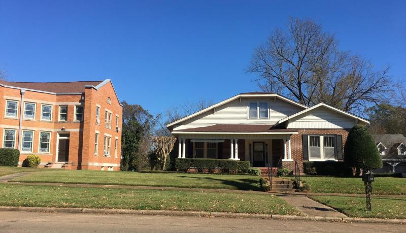 Graduate Student Residency House in Pontottoc, MS
