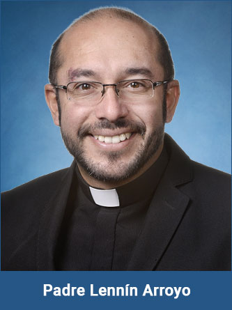 Padre Lennín Arroyo